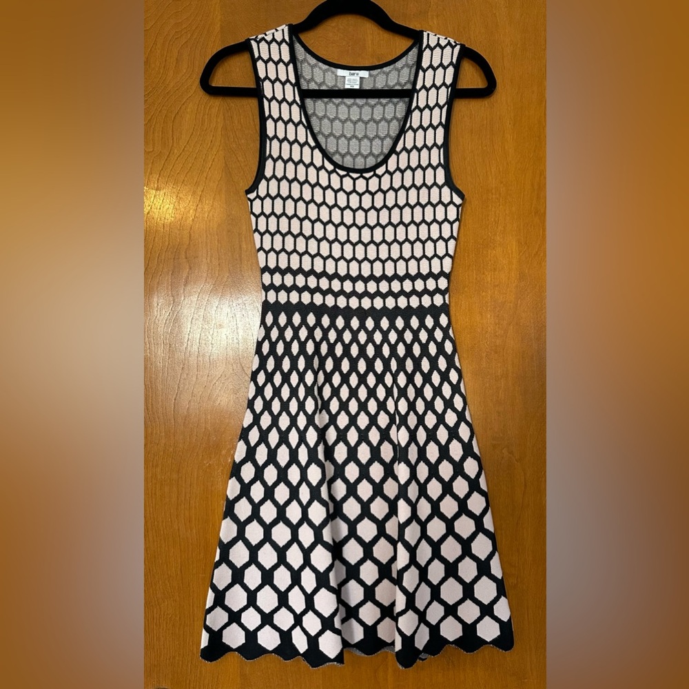 Black and White Geometric Pattern Dress